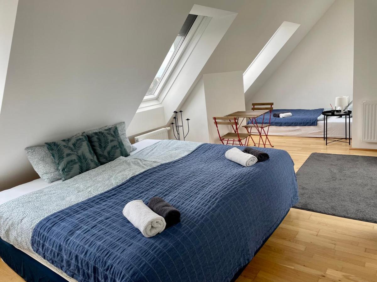 Eca Rooftop Live - Private Rooms & Serviced Apartments Wina Ruang foto